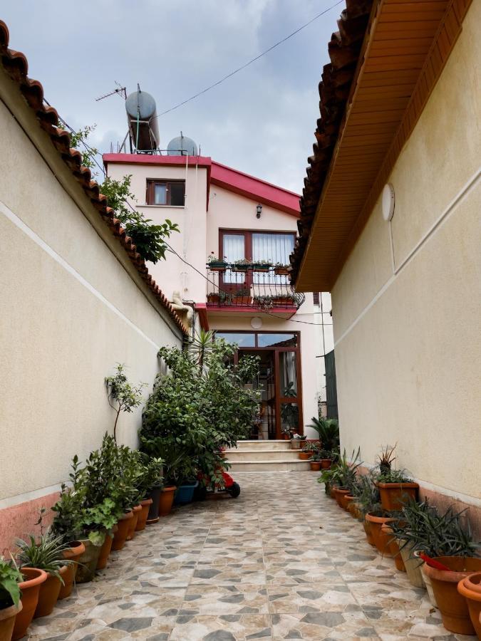 Vila Kodra Τίρανα Εξωτερικό φωτογραφία